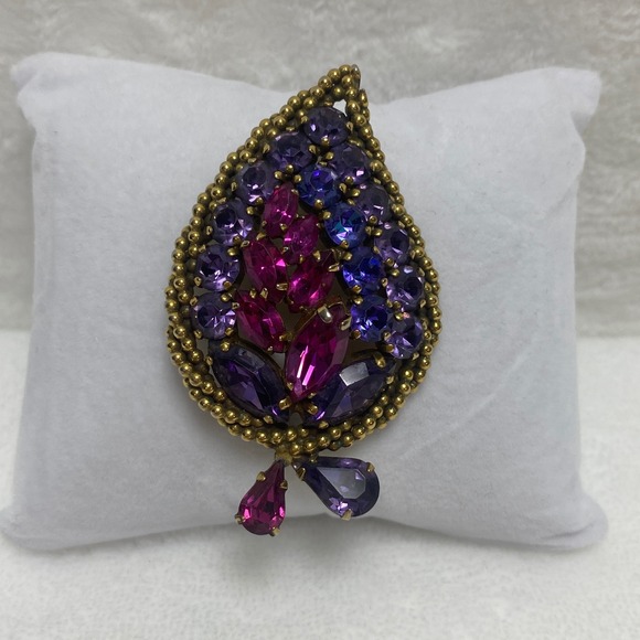 Weiss Vintage LeafBrooch Pin Rhinestone Purple Pink Blue Gold Tone Elegant MCM